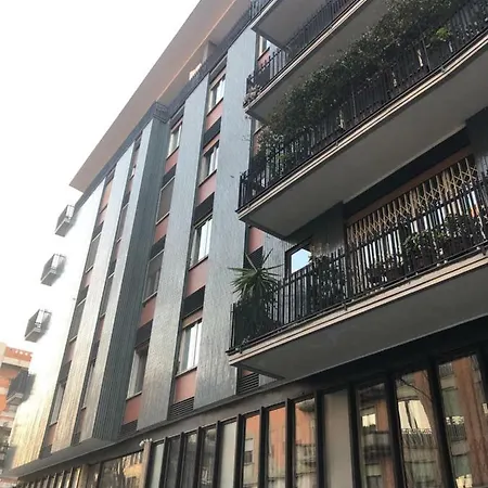 Liv House * Milánó
